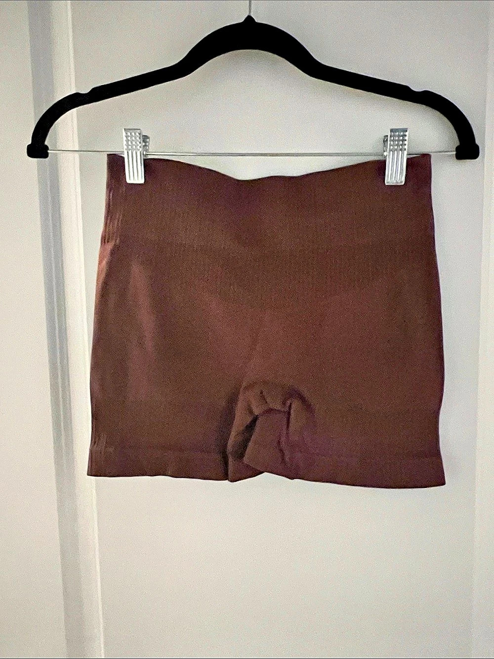 Seamless Gym Shorts Brown Medium